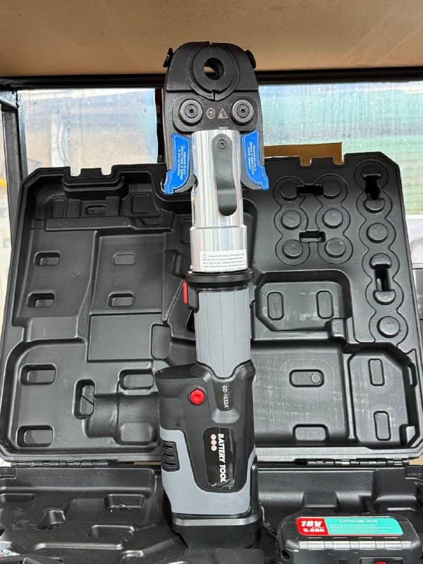 Аппарат для обжима фитингов 2