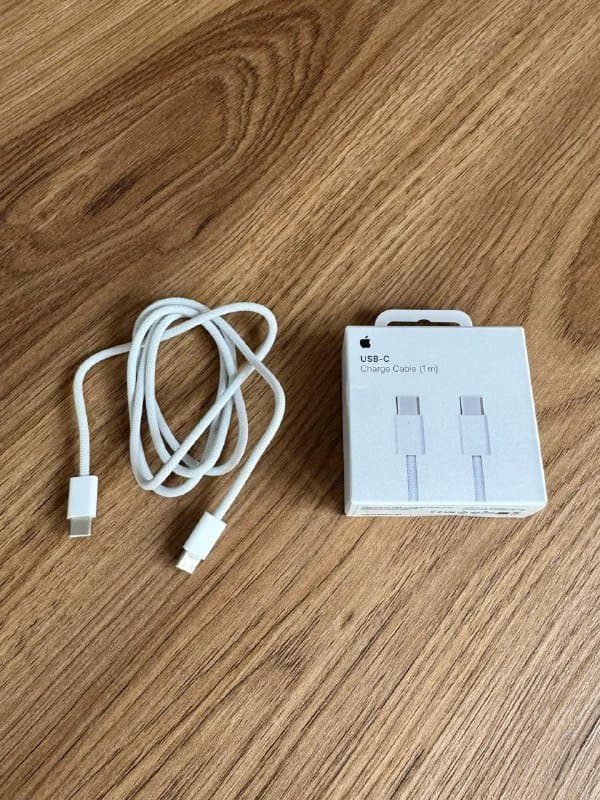 Фонарь Convoy H1, кабель Apple Type-C, кошелёк-портмоне Dimanche Camel 4