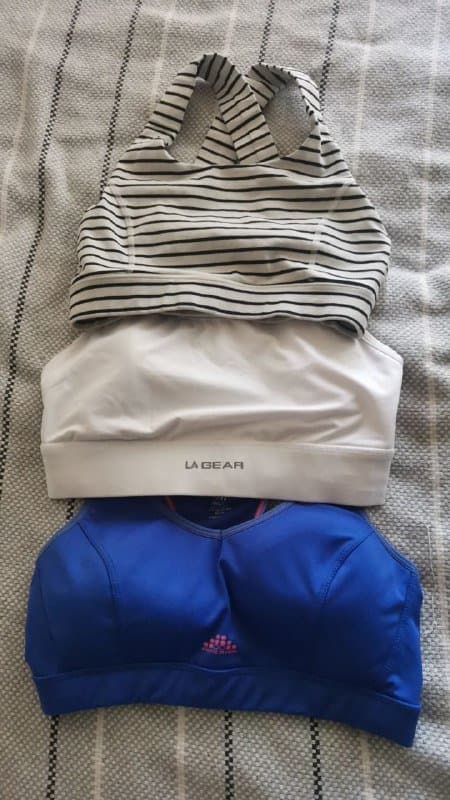 Спортивные топы размер S три штуки