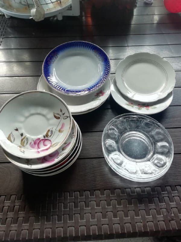 Старые керамические тарелочки