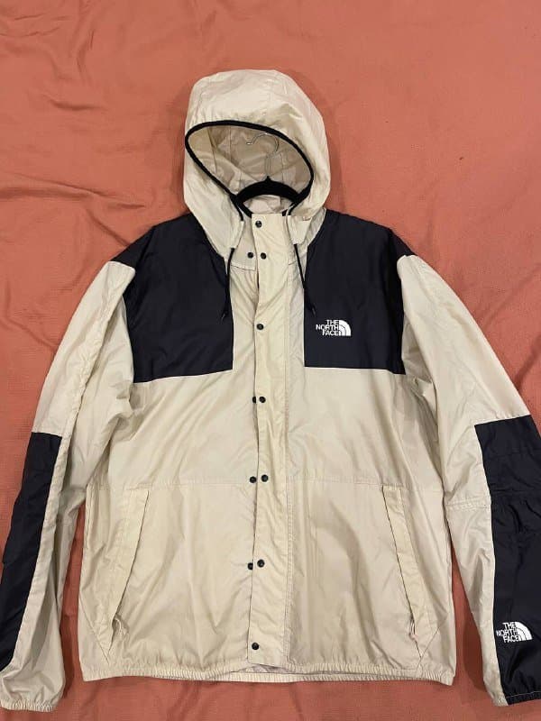 Куртка TNF размер XL 1