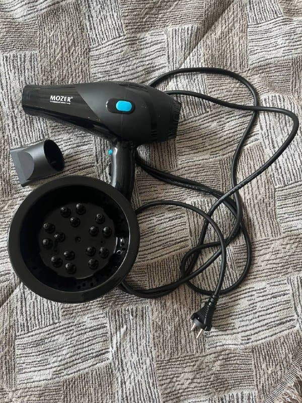 Комнатные растения, настольные игры, фен, кофеварка, зонт 8