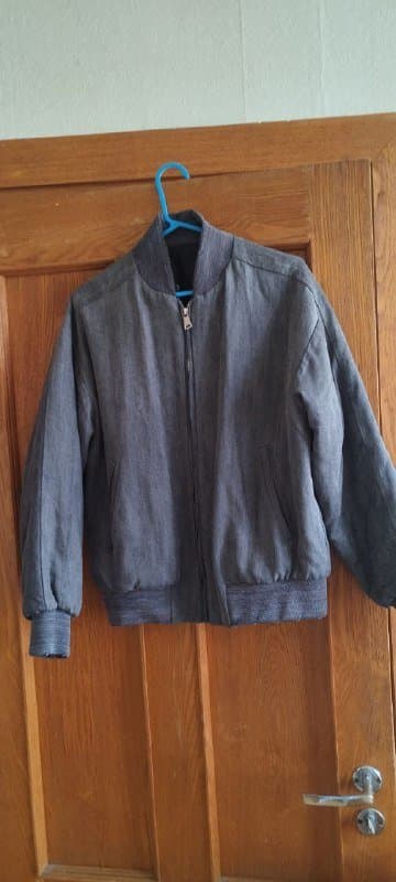 Курточка бомбер