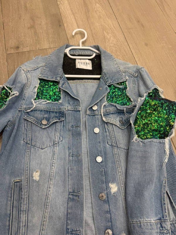 Куртка Гэсс, Ботинки бежевые со стразами, Черные кожаные ботинки