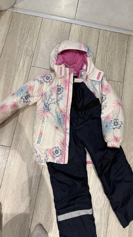 Зимний костюм куртка и комбинезон Lassie 6-8 лет