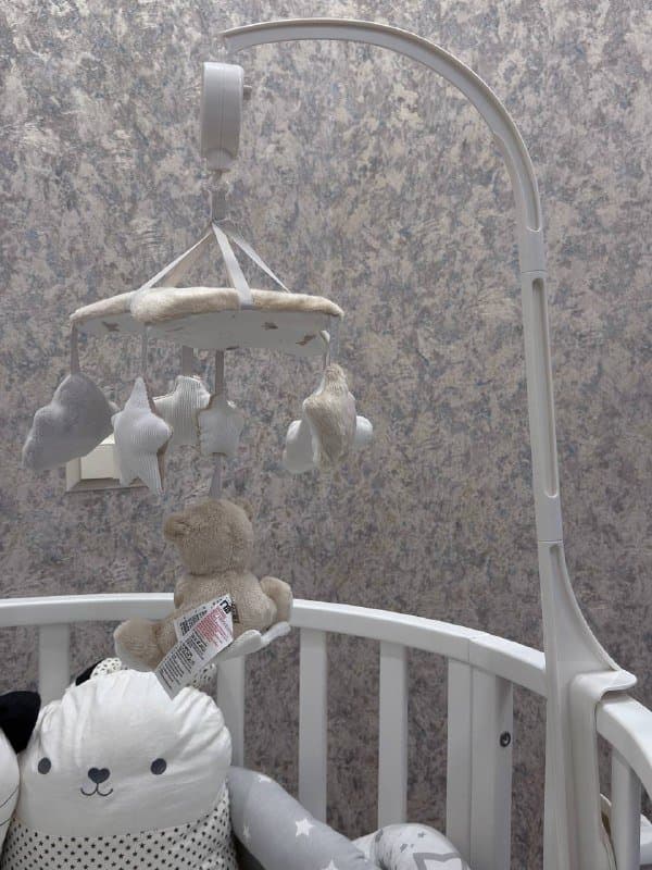 Детский музыкальный мобиль