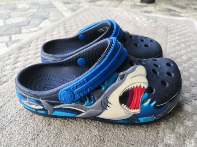 Детские кроксы размер 9 (26)
