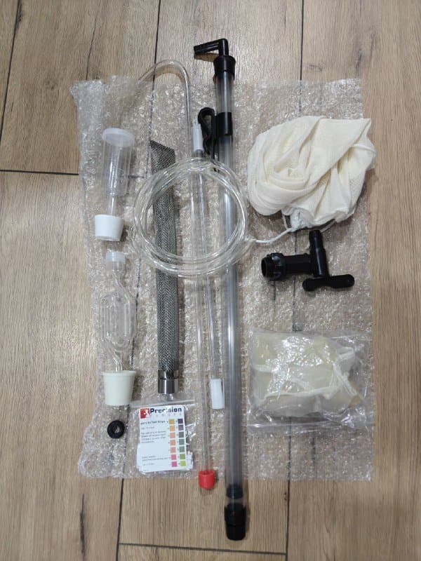 Начальный набор для домашнего пивоварения с аксессуарами 1