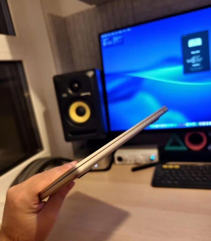 Iphone 16 Pro, Macbook Air 2022 M2 6