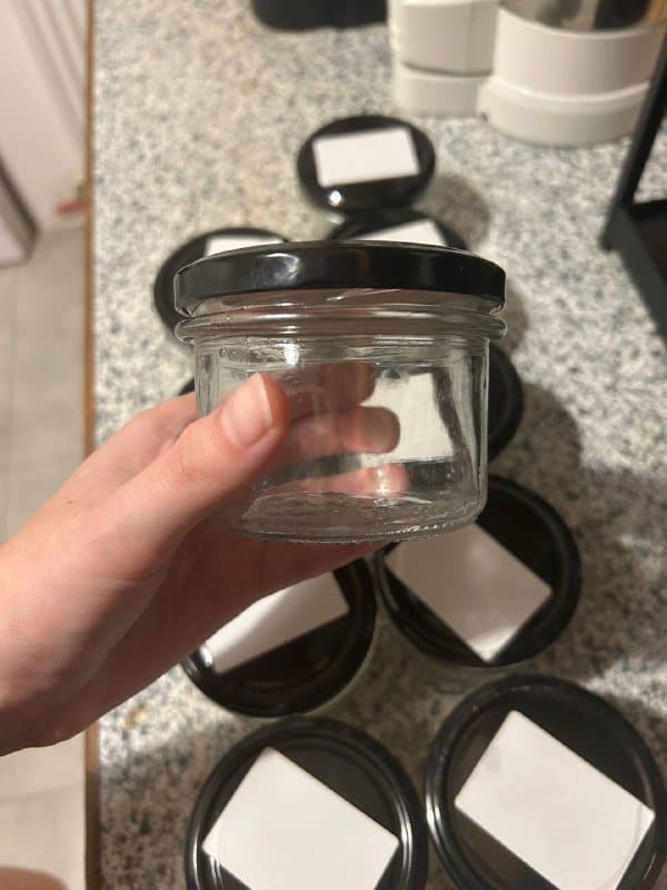 10 банок с крышками 235мл