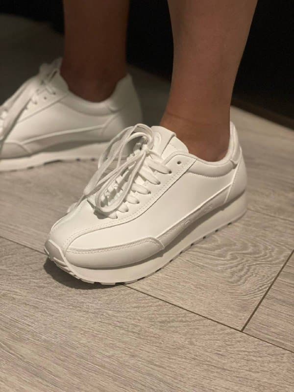 Белые кроссовки женские размер 38