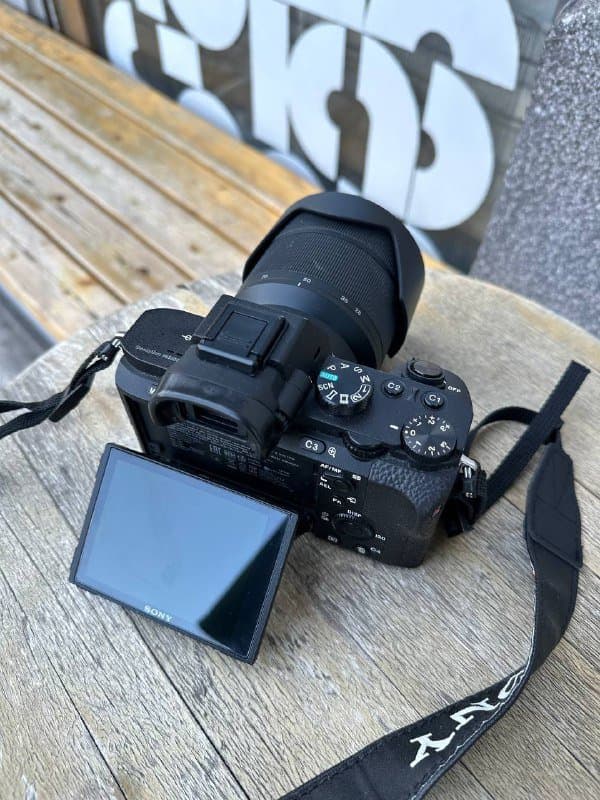 Sony Alpha A7 II камера с объективом и аксессуарами 6
