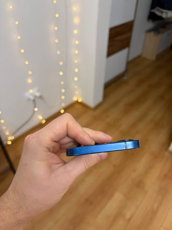 iPhone 12 синий на 128 4