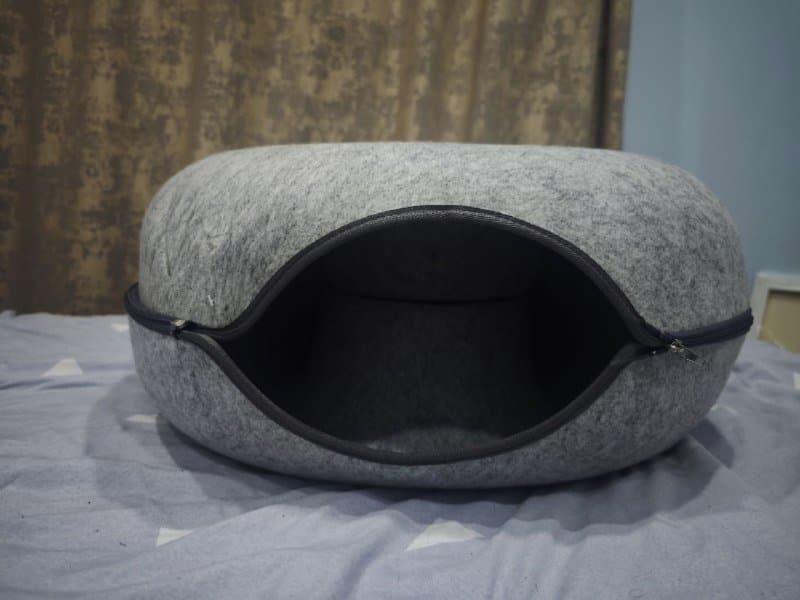 Домик для кошек, шлейка размера М 1