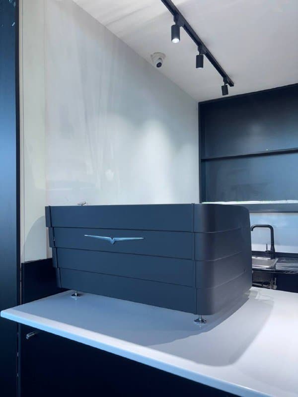 Проф. эспрессо-машина Victoria Arduino, кофемолка Mythos 4