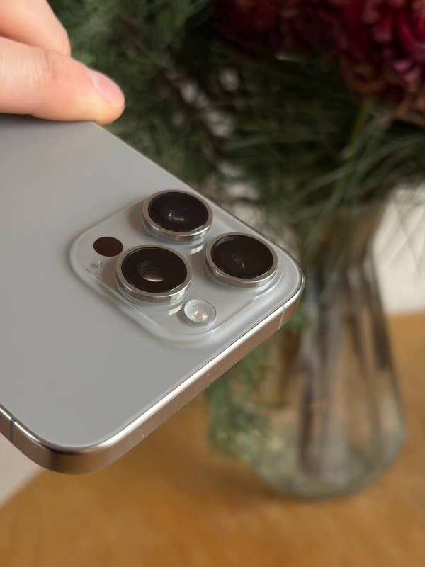 iPhone 15 Pro Max 256 GB серый титан 1