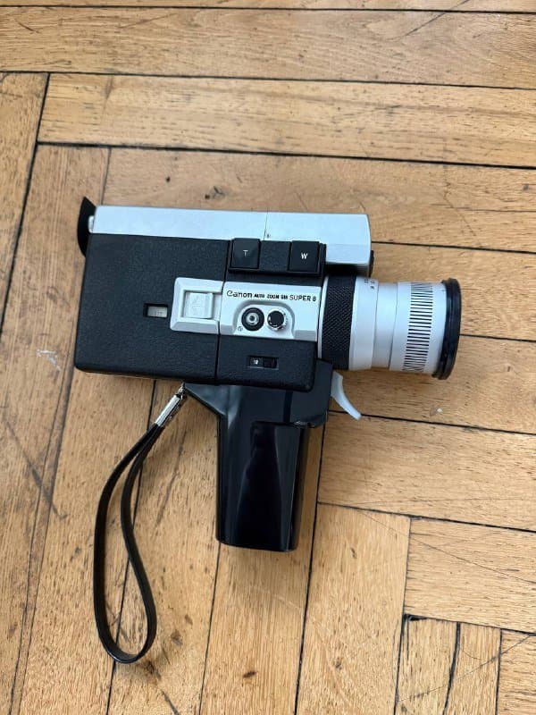 Камера Canon Super 8 Auto Zoom 518 1