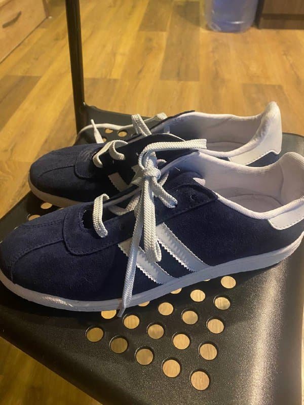 Мужские кроссовки лидские новые 1