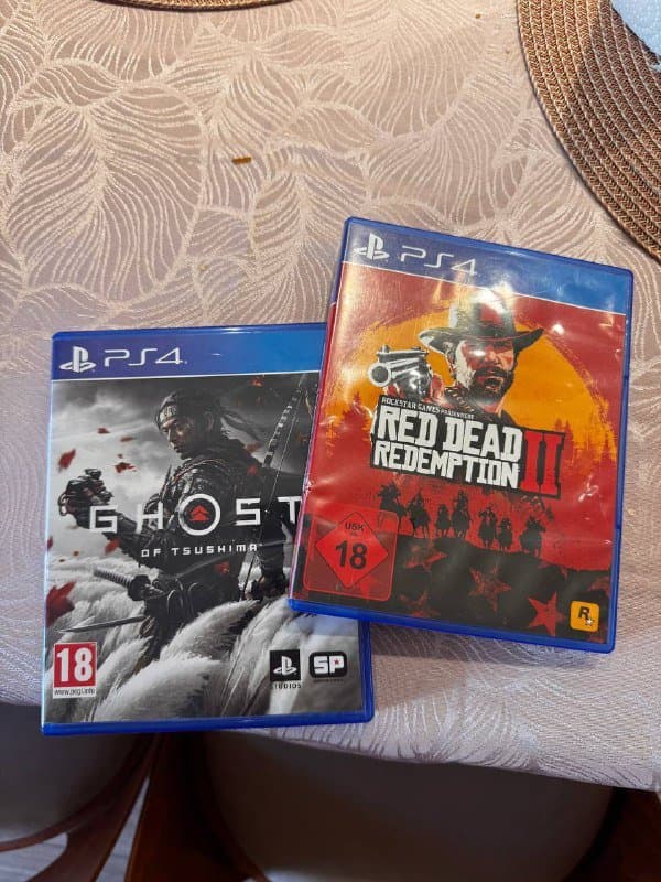 PlayStation 4 500 gb 2