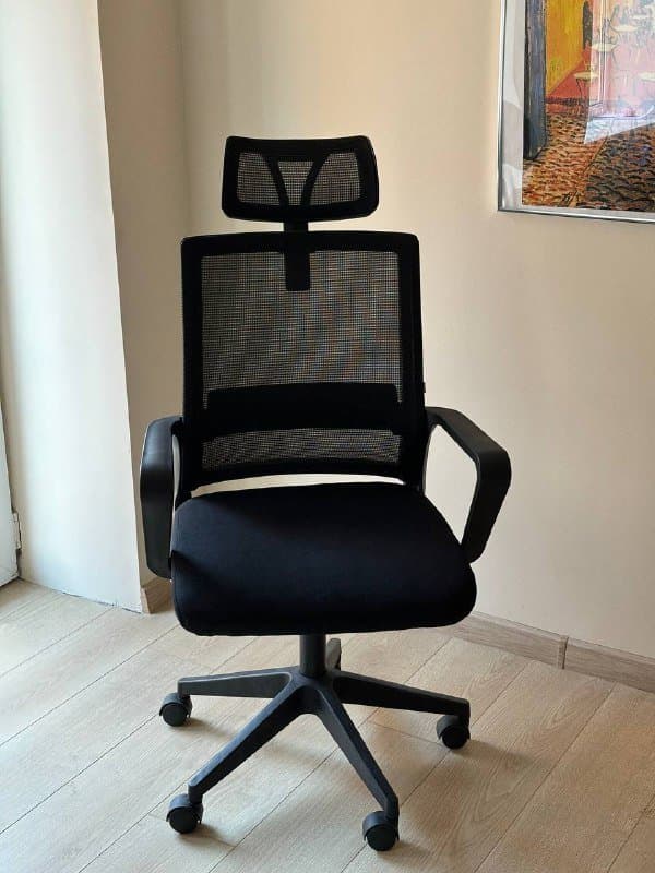 Офисный стул 1