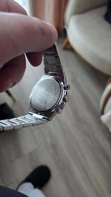 Часы Casio Edifice, кожаные туфли, очки Ray-Ban 4