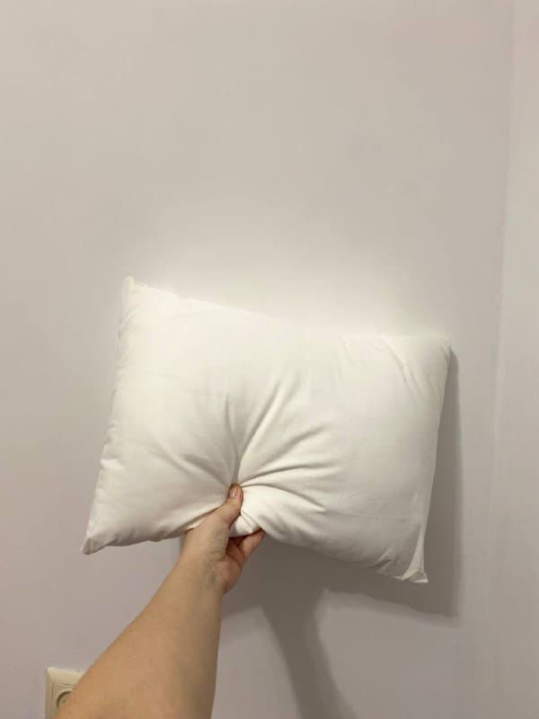 Подушка детская, единорожка, халат белый, ваза стеклянная, платье девочке