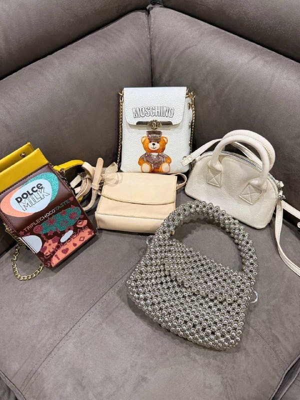 купальники для выступлений, булавы, мяч, скакалка, ленты, трусы, тренировочные купальники, украшения для волос