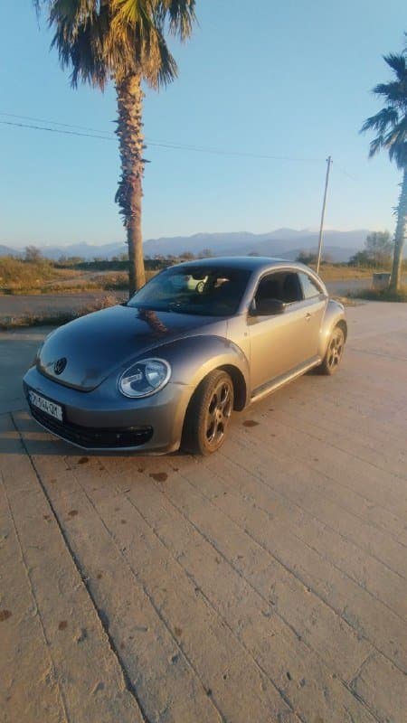 Volkswagen Beetle 2012