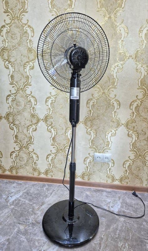 Вентилятор напольный ZANUSSI ZFF-907 2