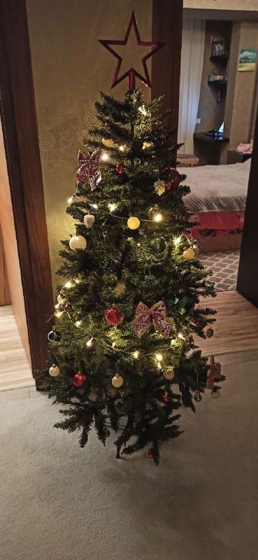 Ёлка 1,5 метра с игрушками
