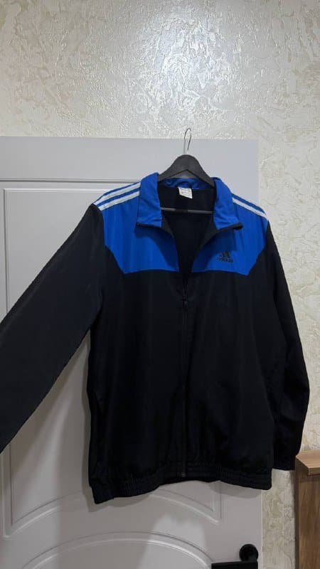 Ветровка мужская adidas оригинал размер M 2