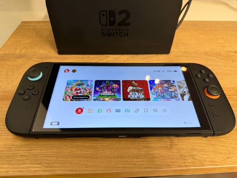 Nintendo Switch 2, кейс, аккаунт с Mario Kart World 2