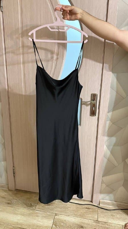 платье-комбинация, платье на пуговицах, сарафан, брюки, рубашка, лосины, сумка кожаная 1