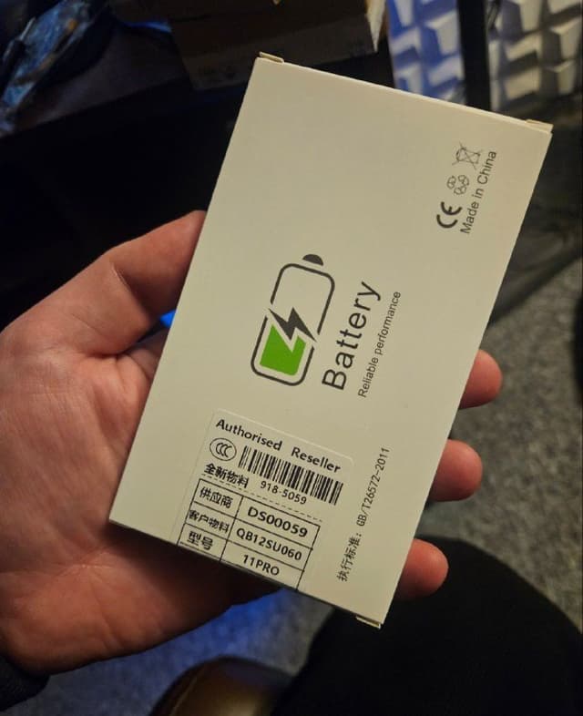 Батарея iPhone 11 Pro новая