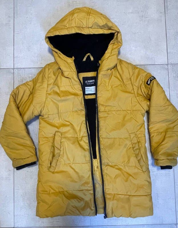 Ботинки, мокасины, кроссовки, сапоги, куртки, жилетка, шорты, рубашки 122-128