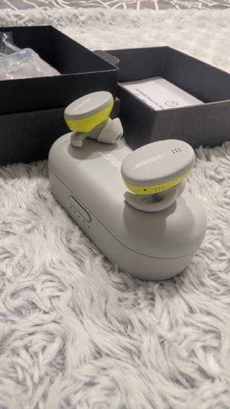 Беспроводные TWS-наушники Bose Sport Earbuds