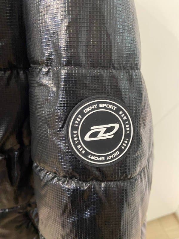 Куртка женская DKNY 4