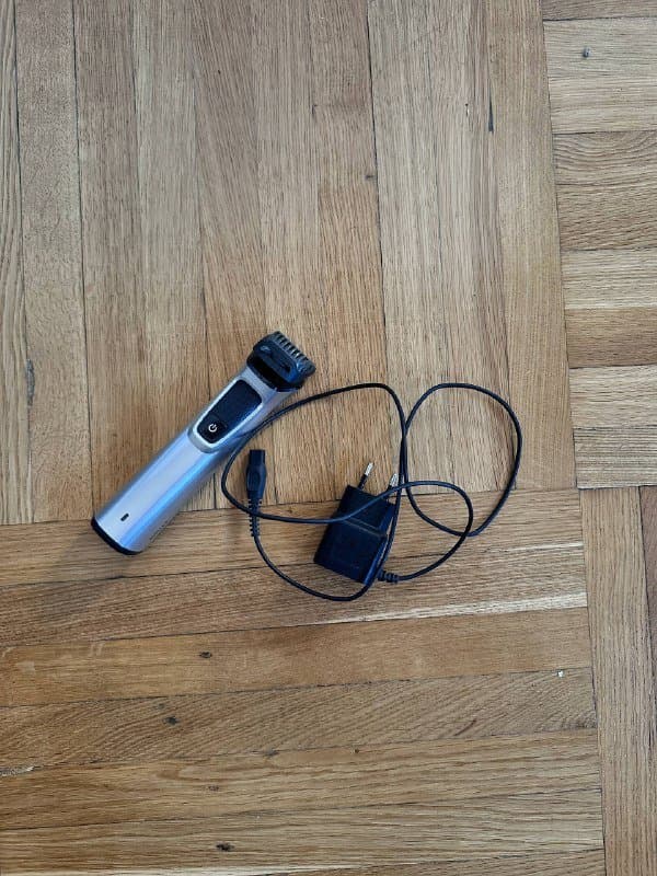 Машинка для стрижки Philips