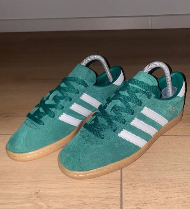 Кроссовки Adidas Stadt зеленые 41,5 размер