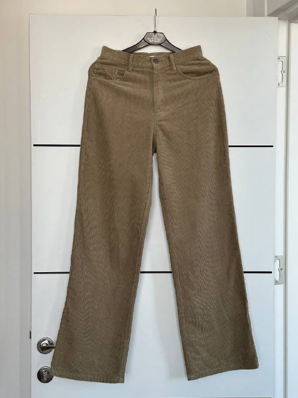 Вельветовые брюки