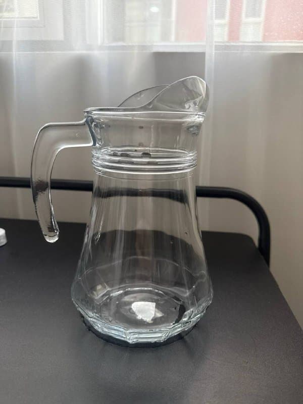 Бокалы для вина, бокалы для шампанского, графин, тарелки, соусницы, салатница, сотейник, дуршлаг 3