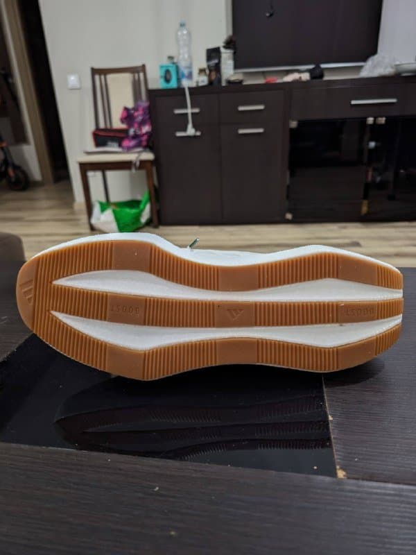 Мужские кроссовки Adidas FlowBoost размер 44 3