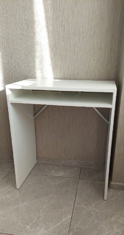 Офисный компьютерный стол ИКЕА