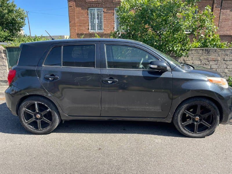 Toyota Scion XD 2012 1