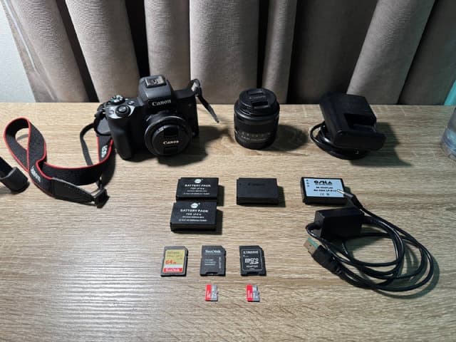 Canon EOS M50 Mark I, объективы, карты памяти, аккумуляторы