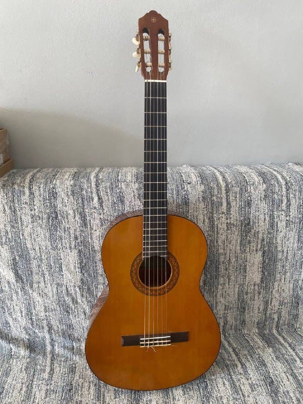 Гитара Yamaha C40