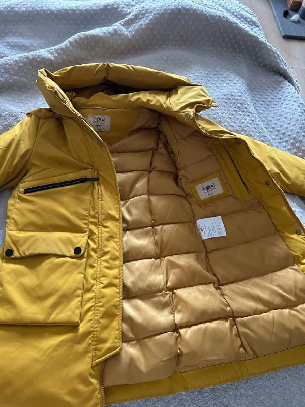 Женский пуховик размер S-M 2