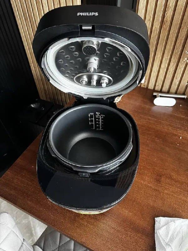 мультиварка Philips HD2151