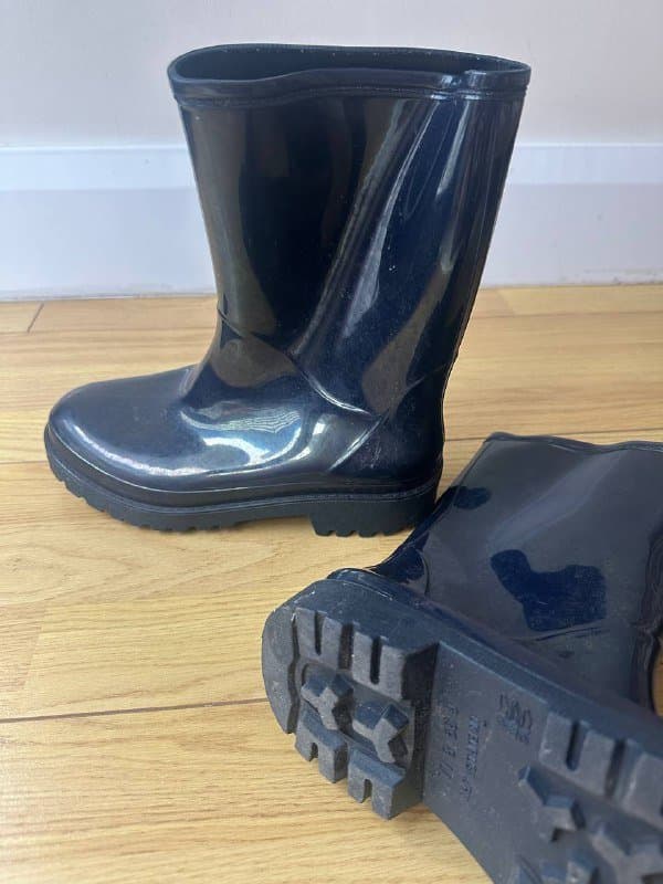 Резиновые сапоги 39 размер 1