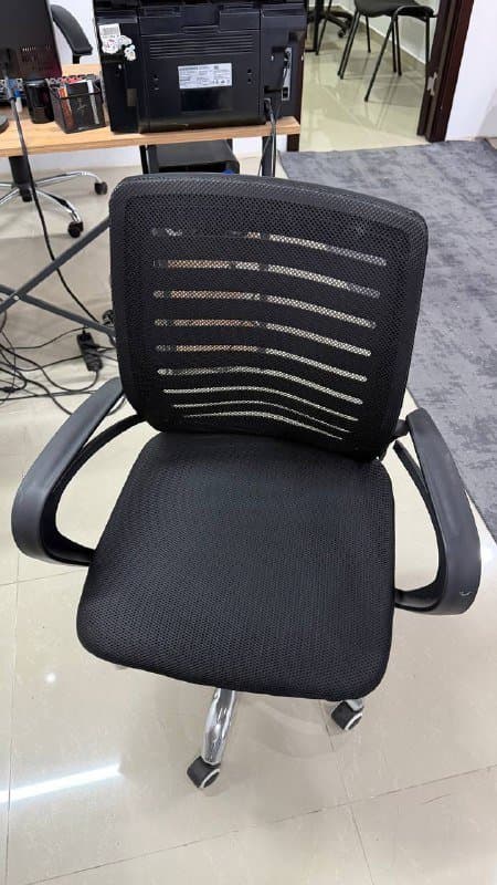 Офисное кресло